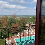 Hotel Conte Riccardi 3*
