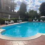 Hotel Conte Riccardi 3*