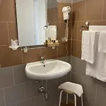 Conte Riccardi Hotel 3*