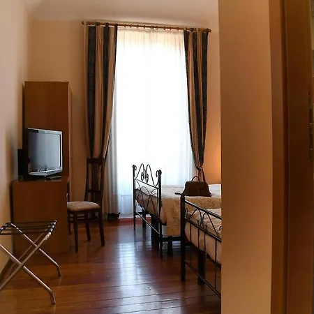 Szálloda Conte Riccardi 3*