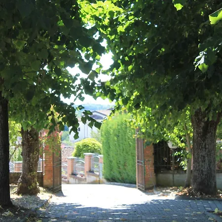 Conte Riccardi Szálloda 3*