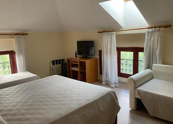 Hotel Conte Riccardi 3*