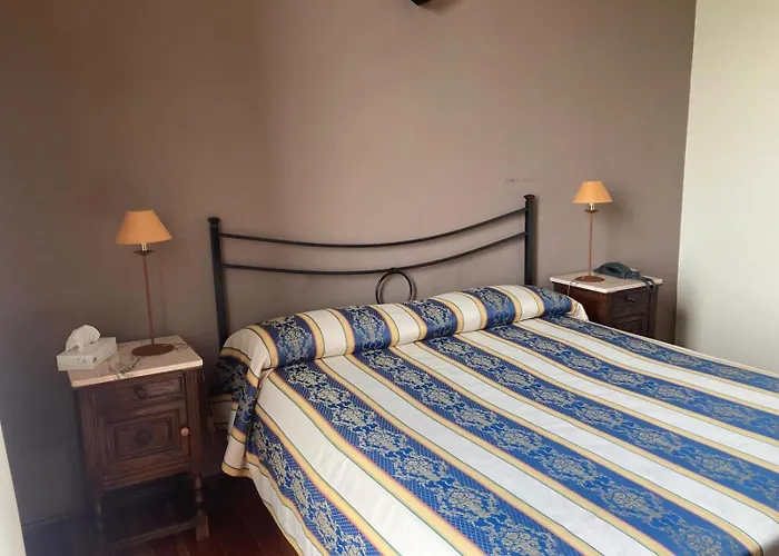 Hotel Conte Riccardi 3*