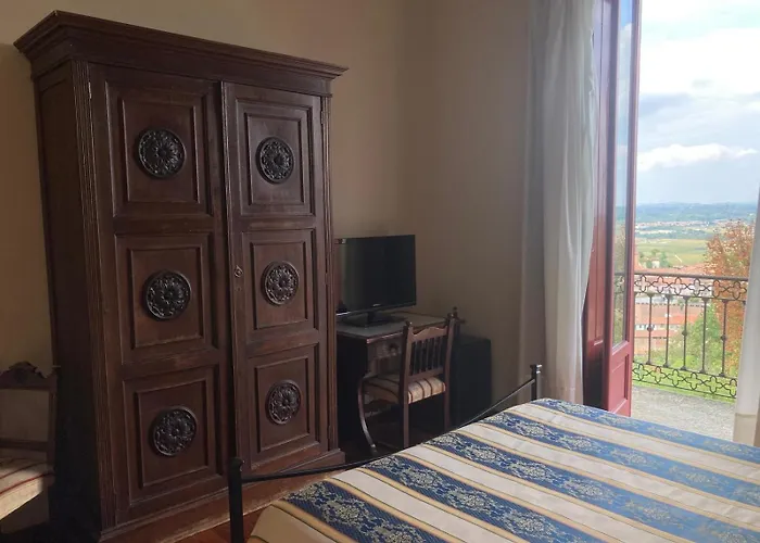 Conte Riccardi Hotel 3*