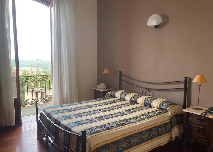 Hotel Conte Riccardi