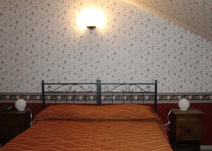 Hotel Conte Riccardi Rocca D'Arazzo